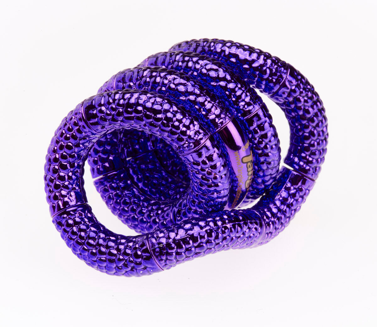 Metallic Textured Tangle