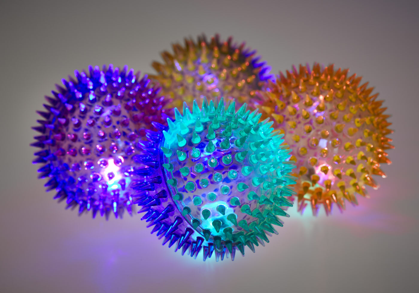 Mega Flashing Spiky Noisy Ball