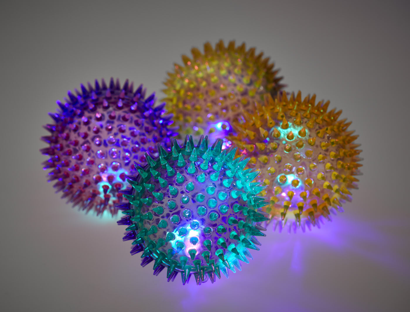 Mega Flashing Spiky Noisy Ball