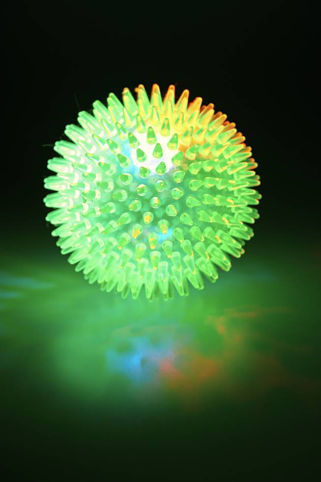 Mega Flashing Spiky Noisy Ball