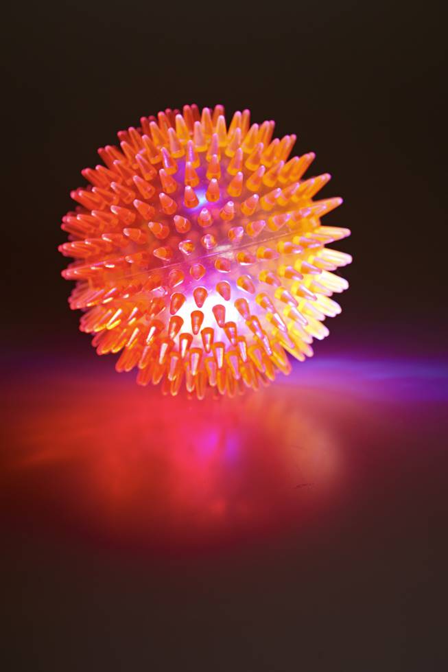 Mega Flashing Spiky Noisy Ball