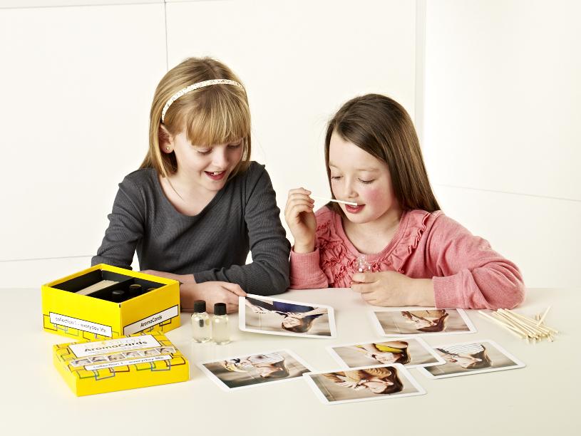 Aroma Cards Game