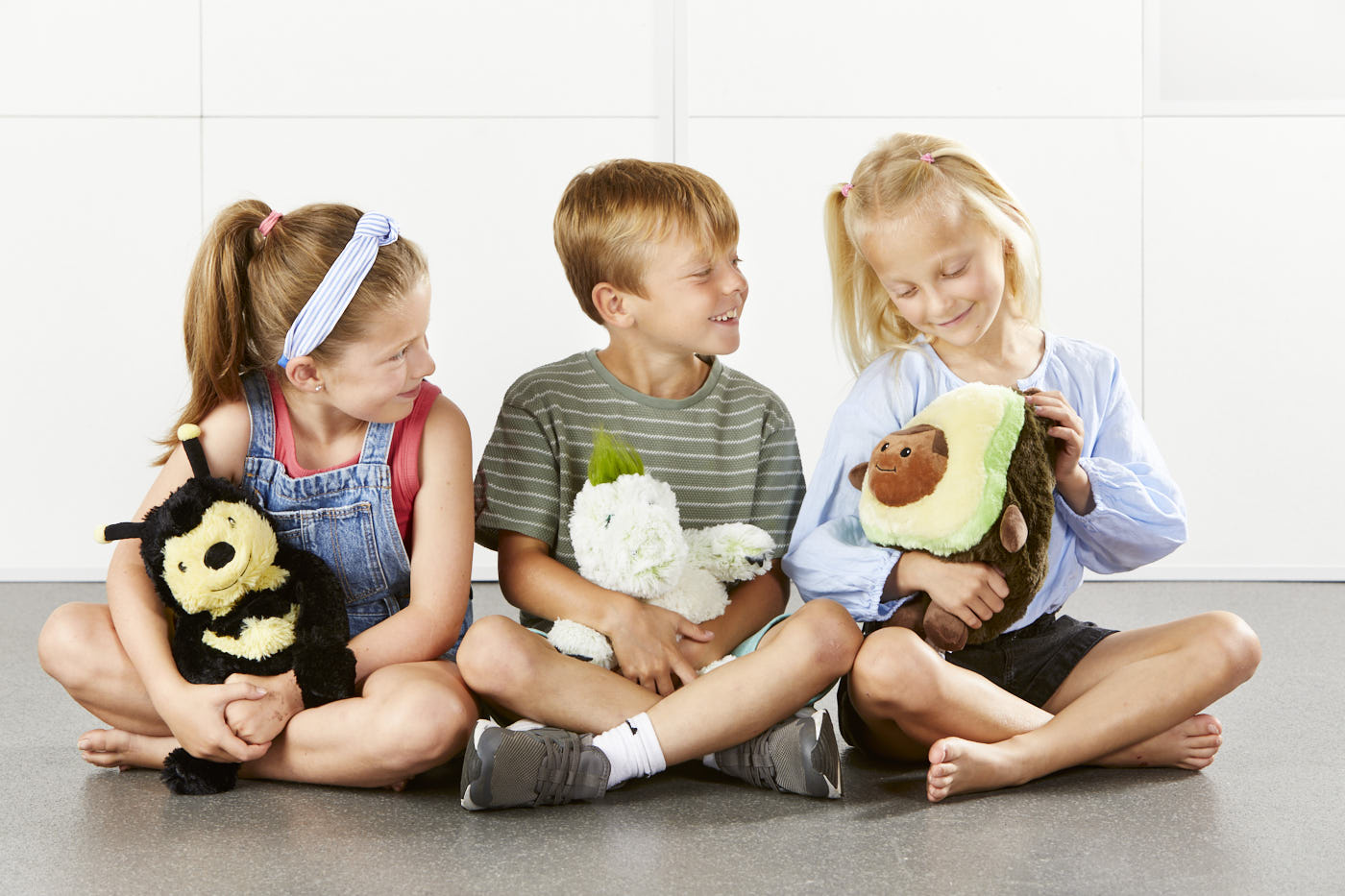 Giant Cuddly Cushie - Bertie the Bumblebee