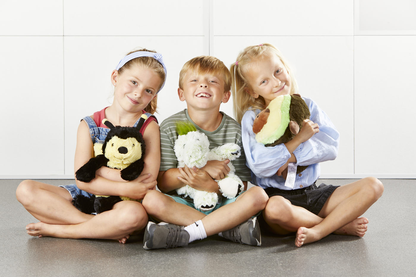 Heat Up Cosy Warmie - Barry Bee - weighted at 2lbs