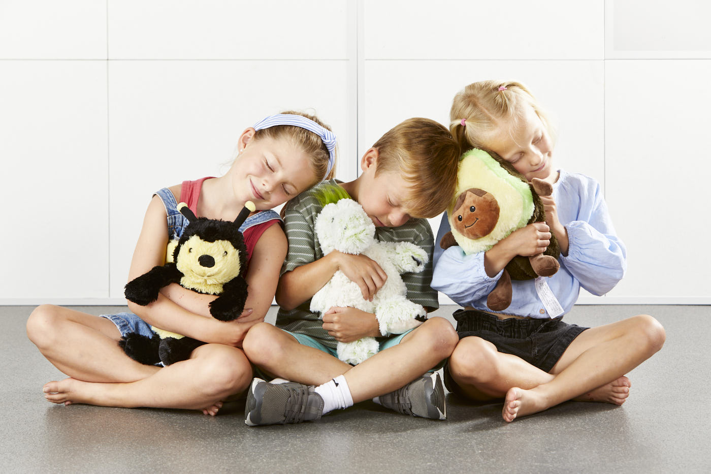 Heat Up Cosy Warmie - Danny Dinosaur - weighted at 2lbs