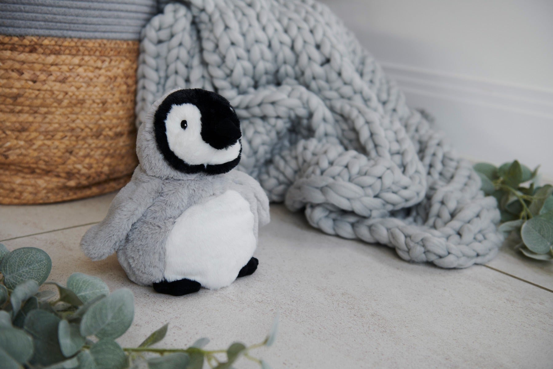 Heat Up Cosy Warmie - Percy Penguin - weighted at 2lbs