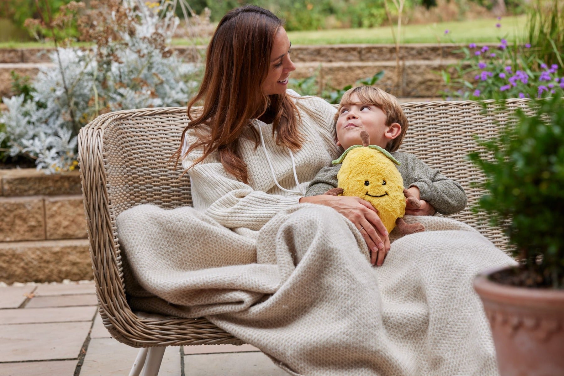 Heat Up Cosy Warmie - Linda the Lemon - weighted at 2lbs